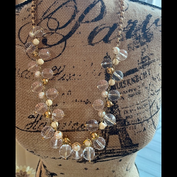 Kate Spade Necklace with matching bracelet.